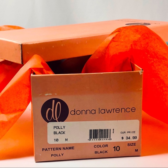 Donna Lawrence Black Sandals - Picture 7 of 7